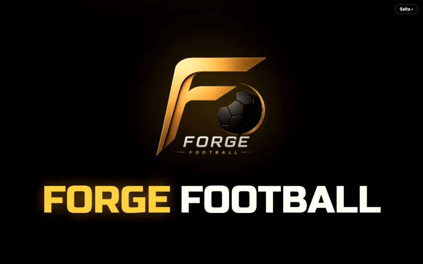 Sito Forge Football: logo dorato su fondo nero con titolo grande